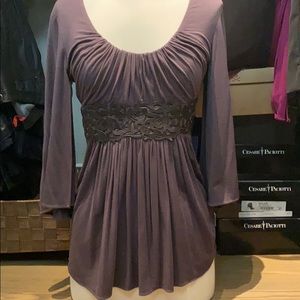 Grey Quarter-Length Top